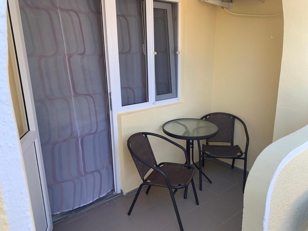 Hôtel Aquamarin à Zatoka Extérieur photo