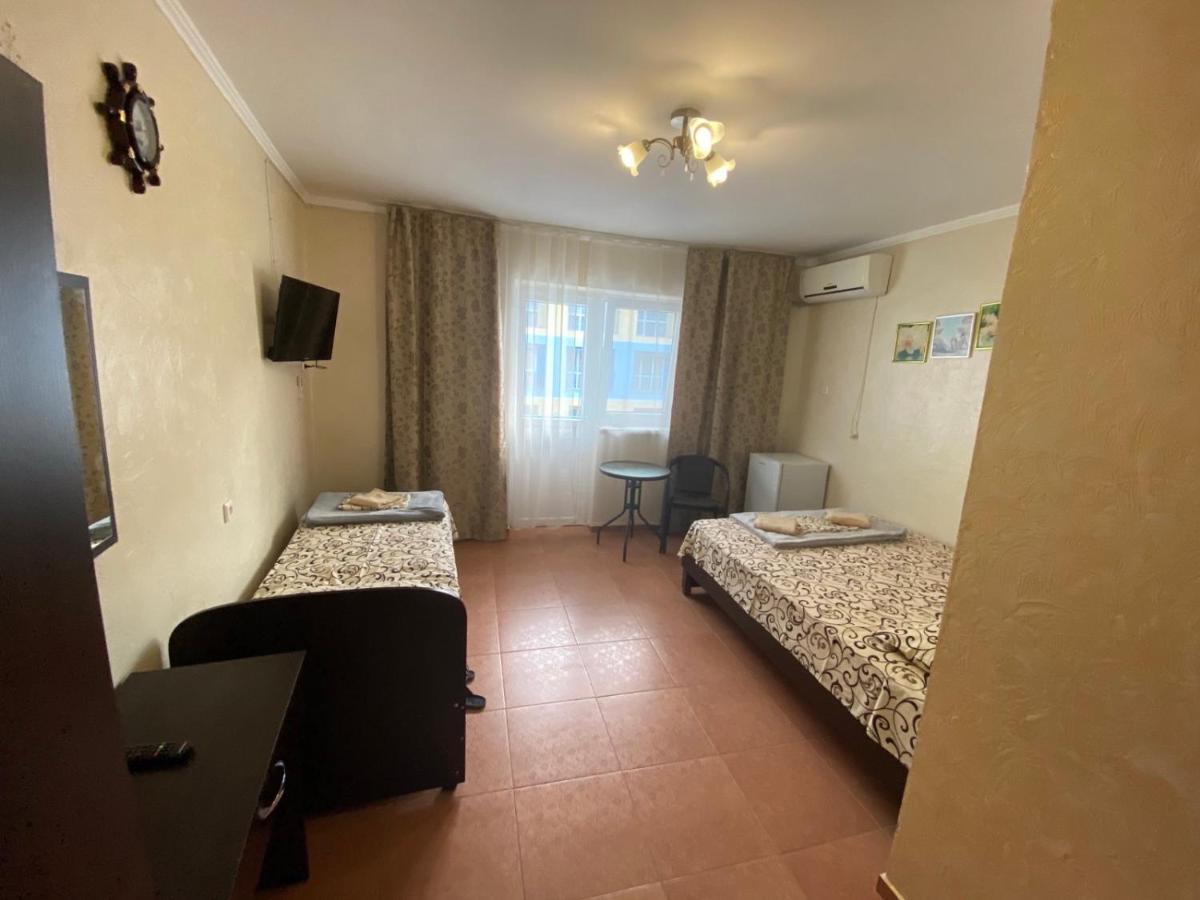 Hôtel Aquamarin à Zatoka Extérieur photo